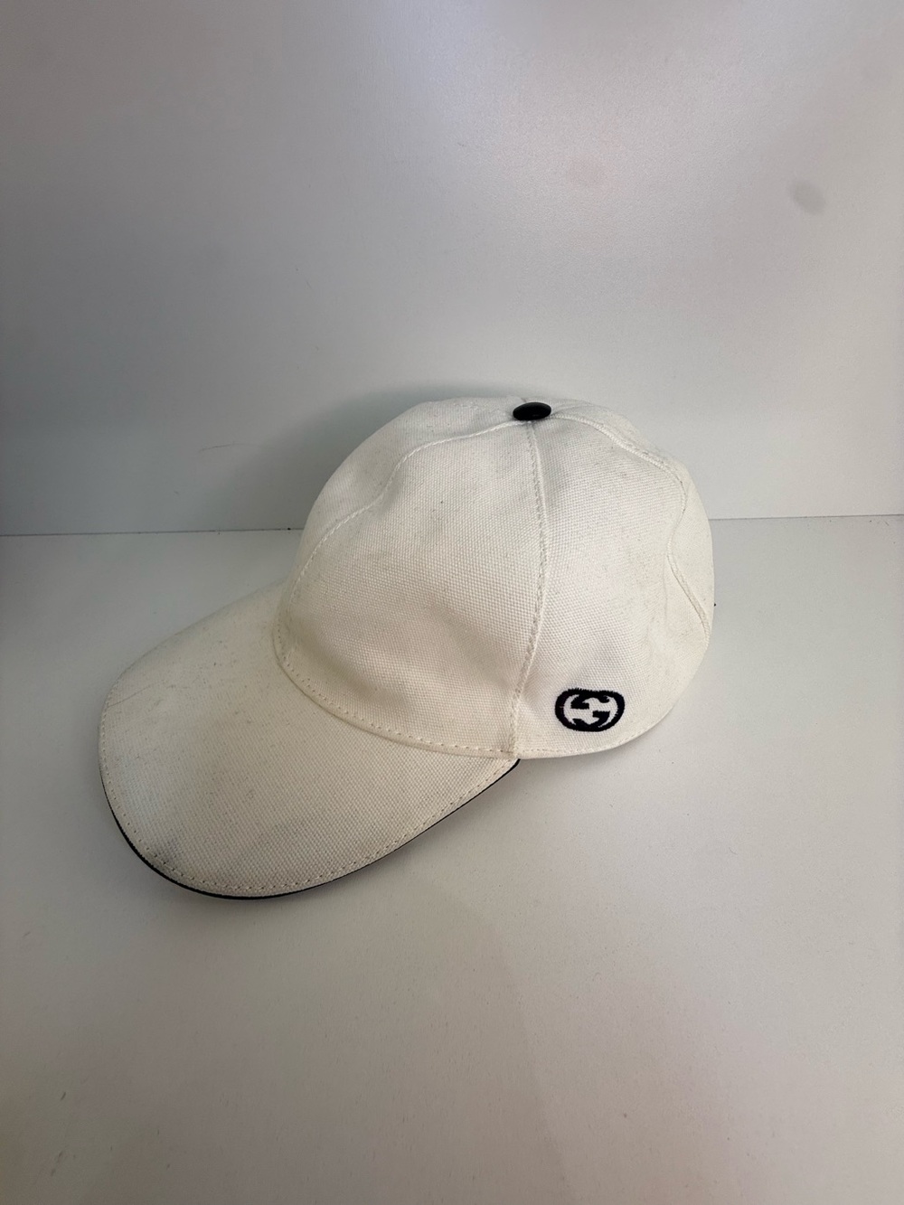 Gucci White Baseball Cap Size L